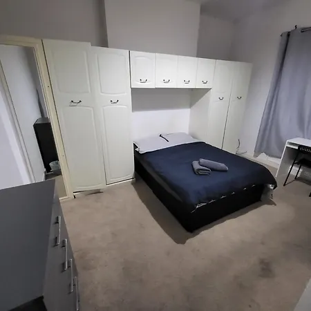 Handsworth - Sleep Rest Homestay szállás